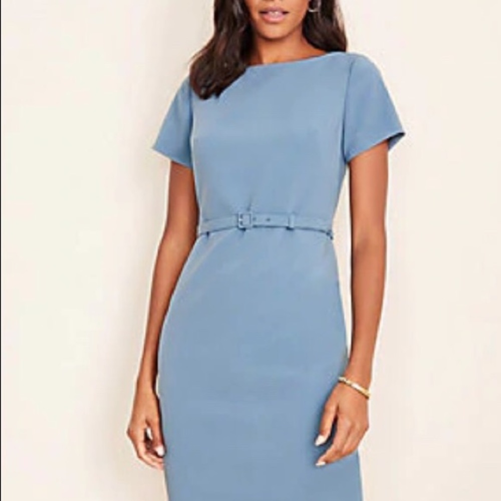Ann Taylor dress with belt. Size 6 petite